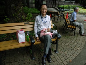 日比谷公園で昼食を